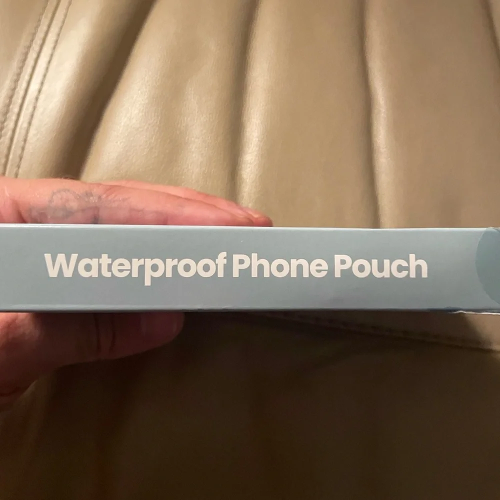 Waterproof Phone Pouch with Neck Lanyard Sage Color Top NWT Protection Swim Fun